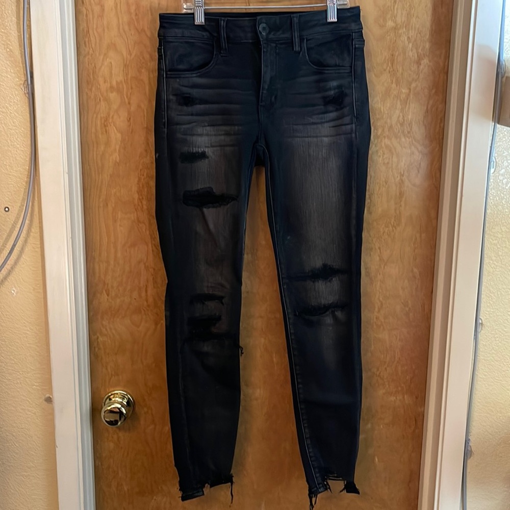 American Eagle size 8 black destructed jeans next level stretch regular length